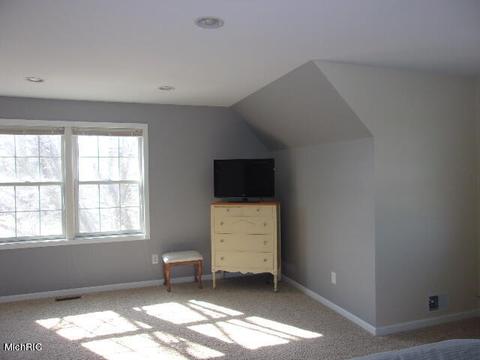 825 Cherry St, Manistee, MI 49660 photo 32