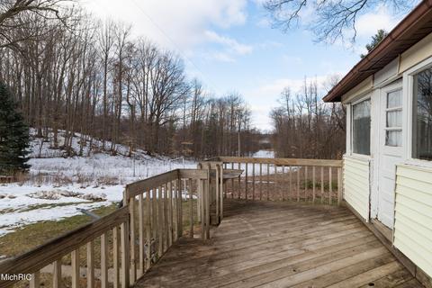 2064 140th Ave, Dorr, MI 49323 photo 32