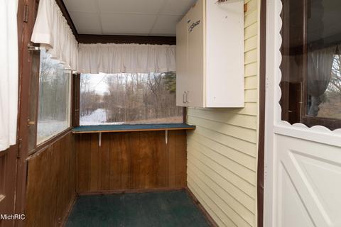2064 140th Ave, Dorr, MI 49323 photo 29