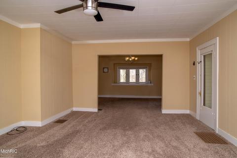 2064 140th Ave, Dorr, MI 49323 photo 16