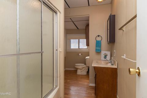 2064 140th Ave, Dorr, MI 49323 photo 18