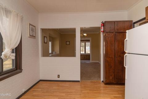 2064 140th Ave, Dorr, MI 49323 photo 9