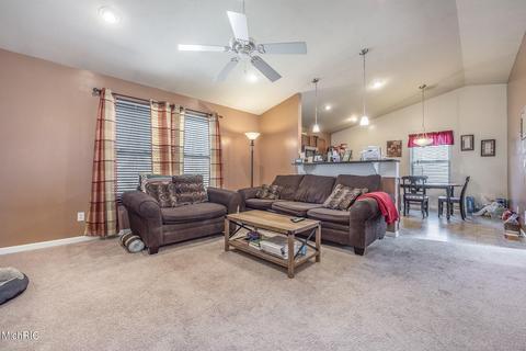 410 Ridgeline Rd, Springfield, MI 49037 photo 5