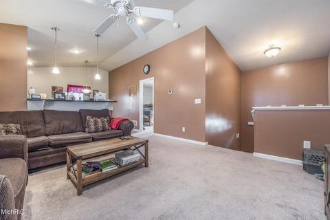 410 Ridgeline Rd, Springfield, MI 49037 photo 6