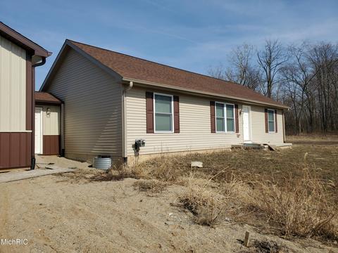 5768 Centennial Rd, Tecumseh, MI 49286 photo 9