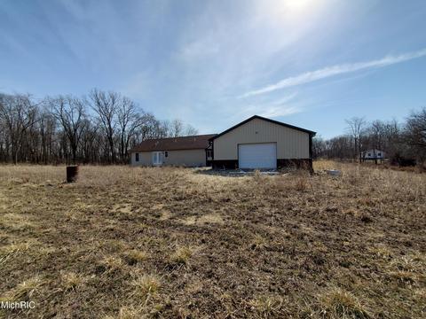 5768 Centennial Rd, Tecumseh, MI 49286 photo 4