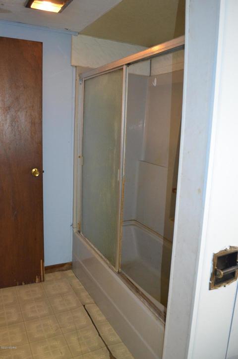 51585 Correll Rd, Leonidas, MI 49066 photo 24