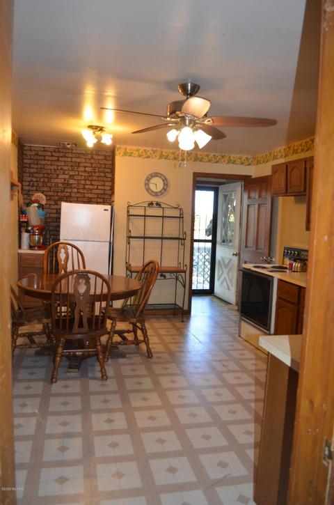 51585 Correll Rd, Leonidas, MI 49066 photo 8