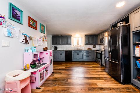 4365 E River Rd, Buchanan, MI 49107 photo 15
