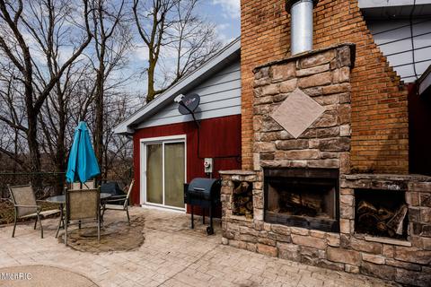 4365 E River Rd, Buchanan, MI 49107 photo 24