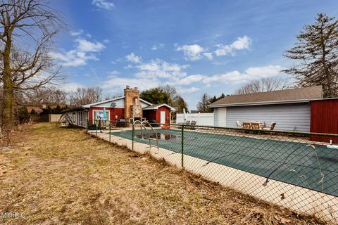 4365 E River Rd, Buchanan, MI 49107 photo 28