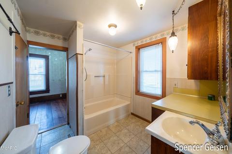 8074 Krupp Rd, Belding, MI 48809 photo 31