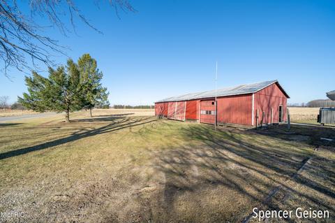 8074 Krupp Rd, Belding, MI 48809 photo 39