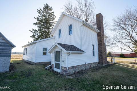 8074 Krupp Rd, Belding, MI 48809 photo 45