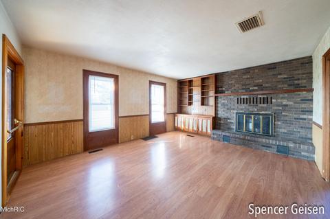 8074 Krupp Rd, Belding, MI 48809 photo 27