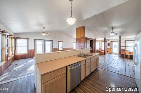 8074 Krupp Rd, Belding, MI 48809 photo 18