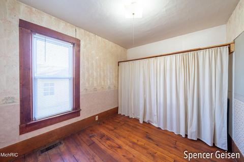 8074 Krupp Rd, Belding, MI 48809 photo 30