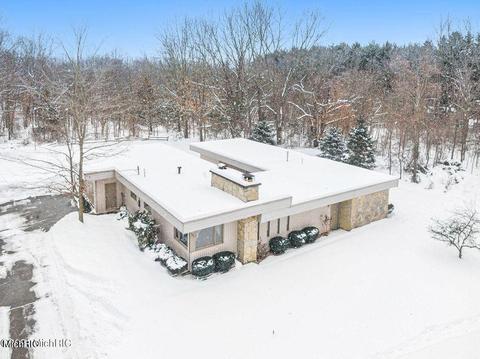 7841 5th St, Mattawan, MI 49071 photo 1