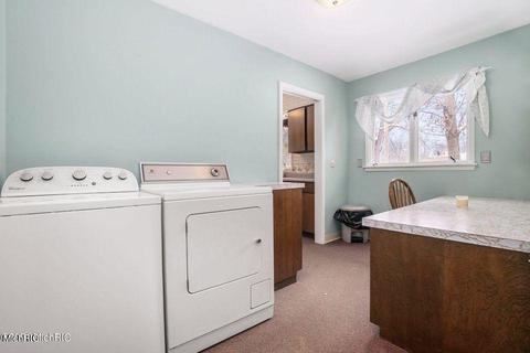 7841 5th St, Mattawan, MI 49071 photo 6