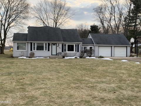 4010 Chamberlain Rd, Buchanan, MI 49107 photo 1