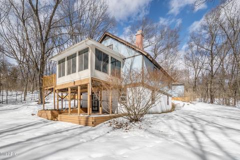 13318 E G Ave, Augusta, MI 49012 photo 4