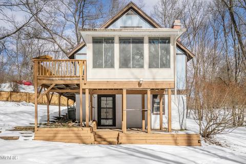13318 E G Ave, Augusta, MI 49012 photo 3