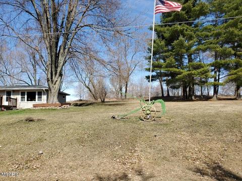8200 Cole Rd, Reading, MI 49274 photo 7