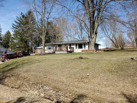 8200 Cole Rd, Reading, MI 49274 photo 1