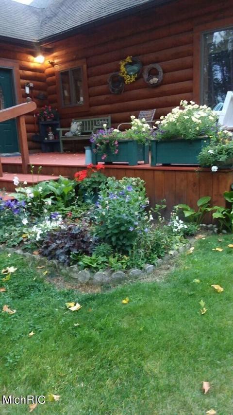 2198 E 24 Rd, Cadillac, MI 49601 photo 5