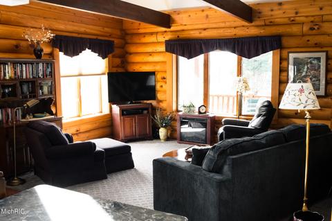 2198 E 24 Rd, Cadillac, MI 49601 photo 6