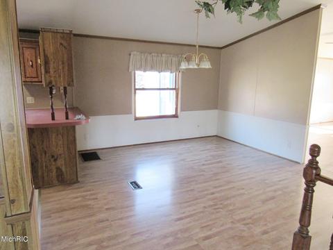 13632 Mccrumb Rd, Eagle, MI 48822 photo 9