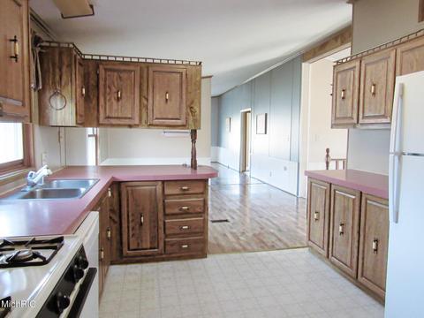13632 Mccrumb Rd, Eagle, MI 48822 photo 13