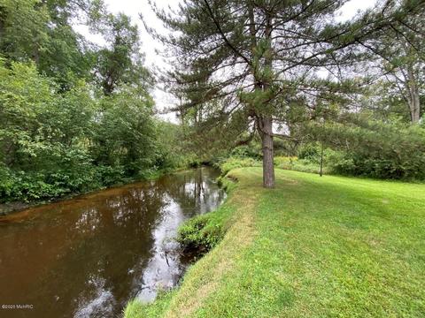 741 E Kinney, Baldwin, MI 49304 photo 19