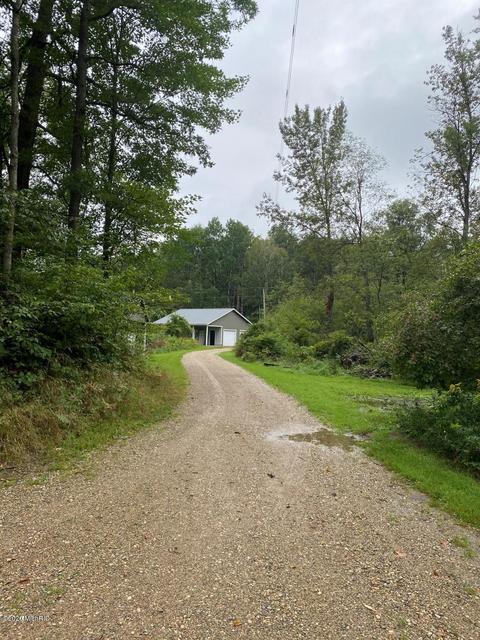 741 E Kinney, Baldwin, MI 49304 photo 62