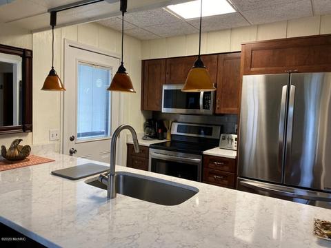 741 E Kinney, Baldwin, MI 49304 photo 32