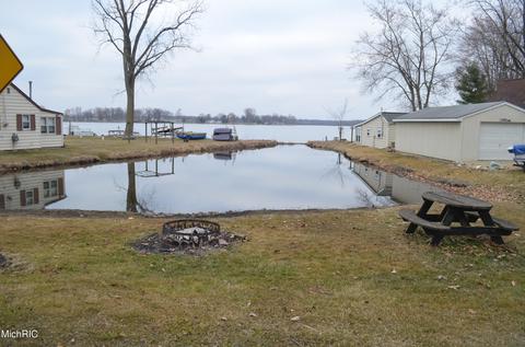 864 Kinter Rd, Bronson, MI 49028 photo 13