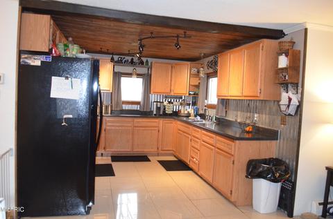 864 Kinter Rd, Bronson, MI 49028 photo 25