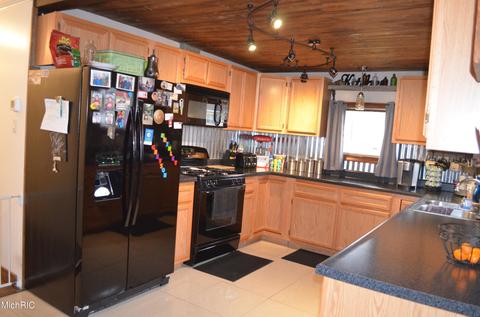 864 Kinter Rd, Bronson, MI 49028 photo 27