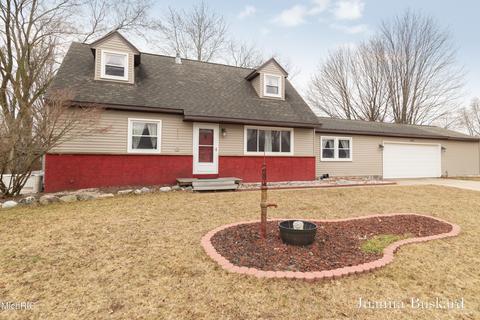 4122 Sandy Dr, Dorr, MI 49323 photo 1