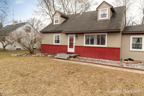 4122 Sandy Dr, Dorr, MI 49323 photo 4