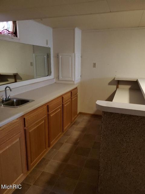 821 Park St, Belding, MI 48809 photo 21