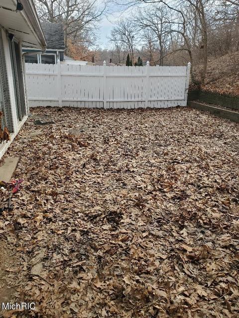 821 Park St, Belding, MI 48809 photo 27