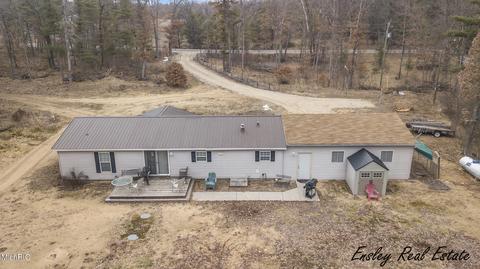 2192 E 40th St, White Cloud, MI 49349 photo 24