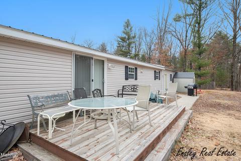 2192 E 40th St, White Cloud, MI 49349 photo 6