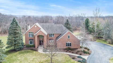 2178 Winding Oak Trl NE, Ada, MI 49301 photo 5