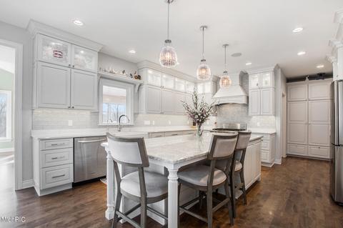2178 Winding Oak Trl NE, Ada, MI 49301 photo 12