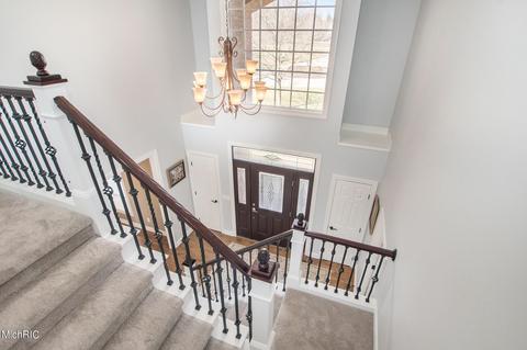 2178 Winding Oak Trl NE, Ada, MI 49301 photo 7
