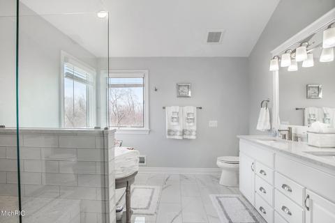 2178 Winding Oak Trl NE, Ada, MI 49301 photo 25