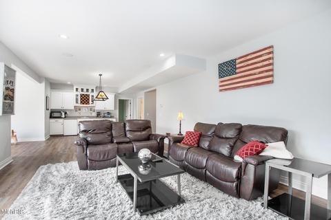 2178 Winding Oak Trl NE, Ada, MI 49301 photo 35