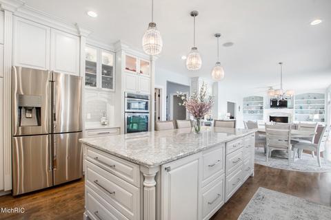 2178 Winding Oak Trl NE, Ada, MI 49301 photo 14